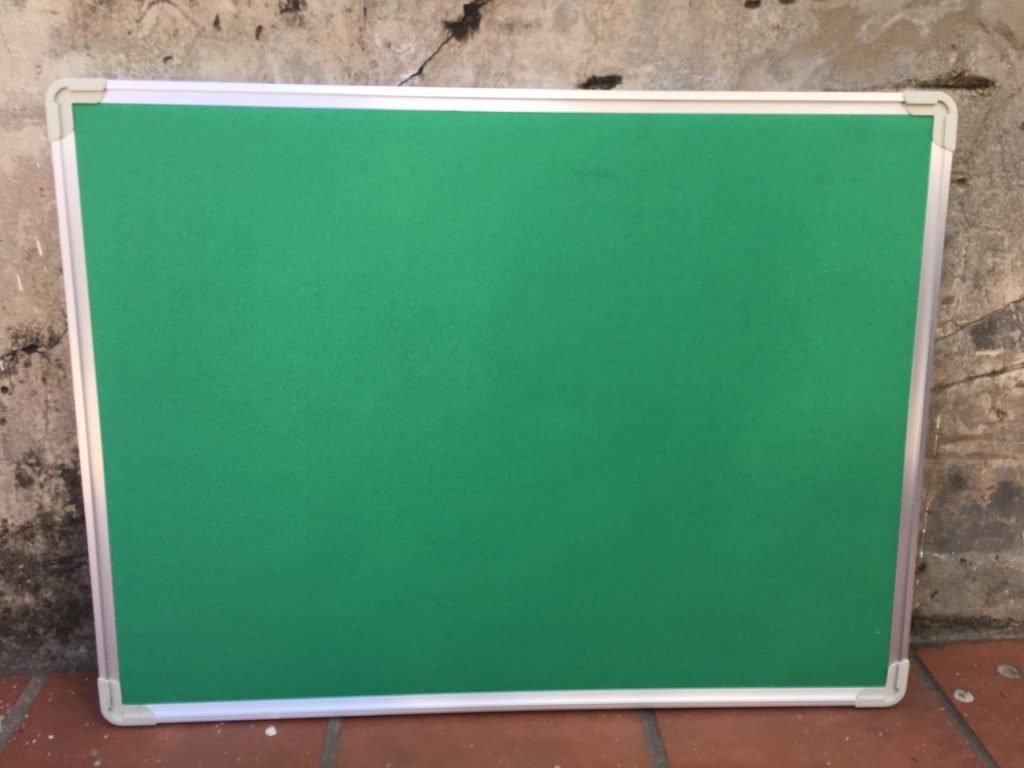 Bảng ghim nỉ mầu xanh lá