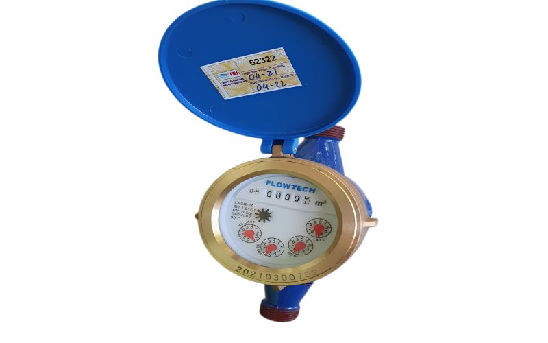 dong-ho-nuoc-flowtech-lxsg-dn15-than-gang-noi-ren-maxbuy-1